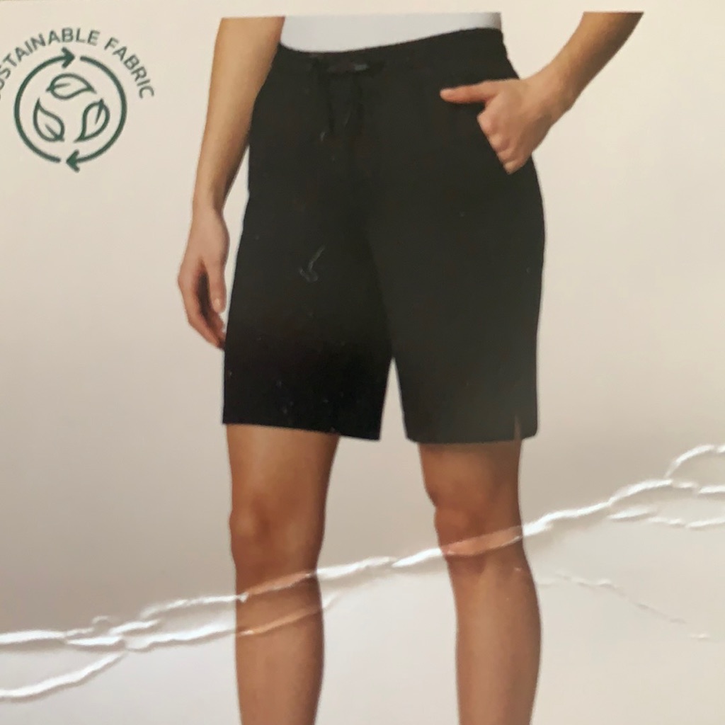 Mondetta Ladies Active Bermuda Short Small 9 Inseam